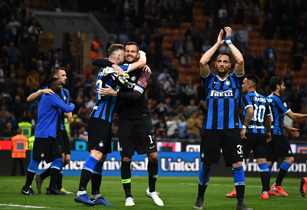 巴伊亚前锋拉唐或加盟申花海港，中国球队提出报价