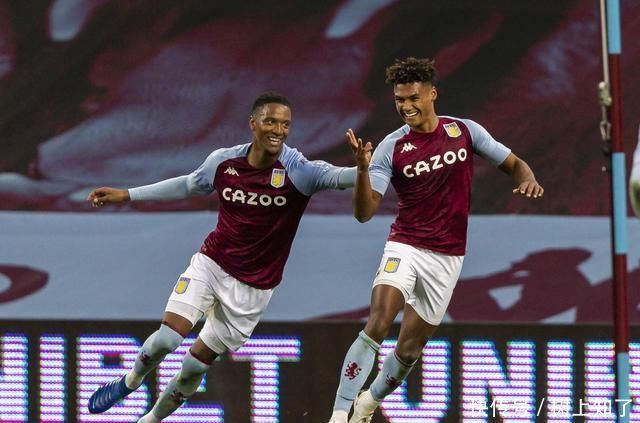 篮网双星携手砍下70+